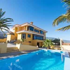 Villa Rural With Private Pool, Guimar